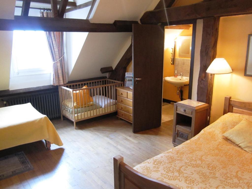 La Croix Du Reh Chateauneuf-la-Foret Quarto foto